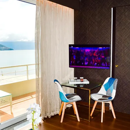 Aparthotel Alba *